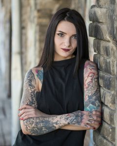 old school tattoo frau